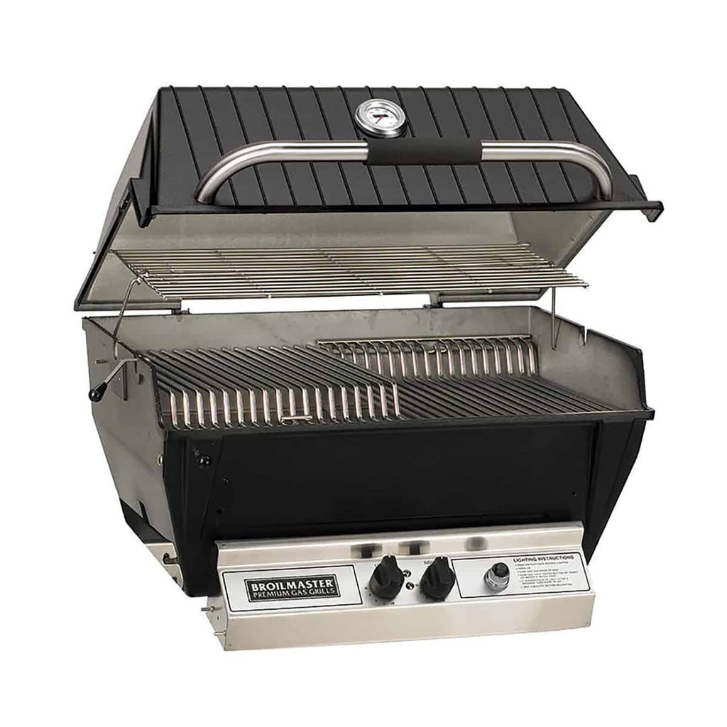 Broilmaster P3X Super Premium Gas Grill (SAK98194) SAKSBY - Front Right View on White Background
