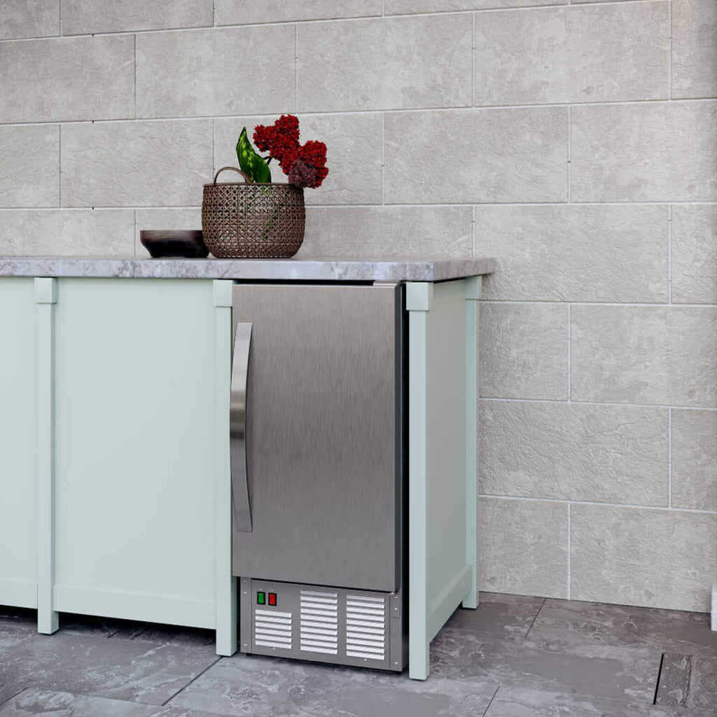 EDGESTAR 15" Outdoor Undercounter Ice Maker With 50 Pounds Daily Ice Production (SAK847200-SAKSBY