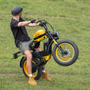 HappyRun G100 Pro Long-Distance Electric Bike Motorcycle 3000W (SAK95715) SAKSBY - Lifestyle with Man Lifting the Front