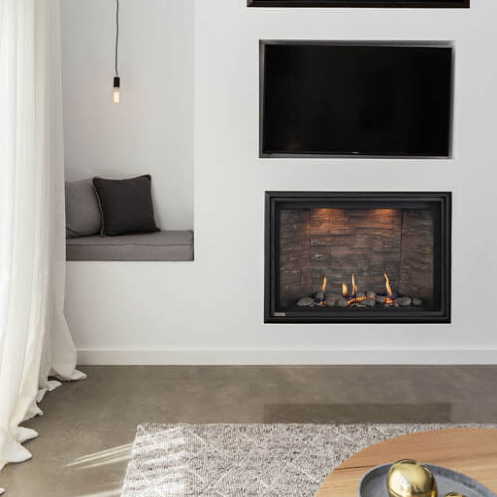 Montigo DelRay Square Full Load Direct Vent Gas Fireplace With Battery Backup (SAK15983) SAKSBY - White Living Room View