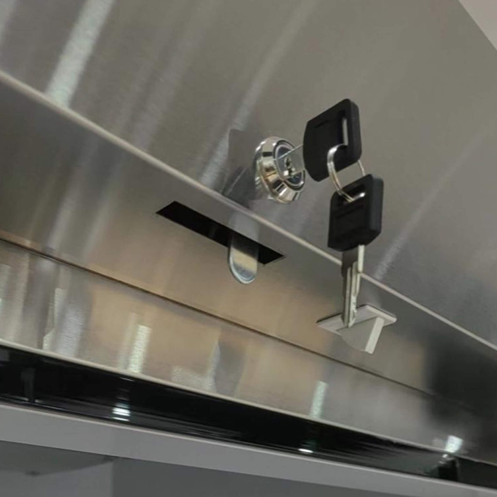 Orikool 27 Inch Commercial 23 Cu.Ft Reach-In Stainless Steel Freezer (SAK96352) - Saksby Wholesale - Lock Details