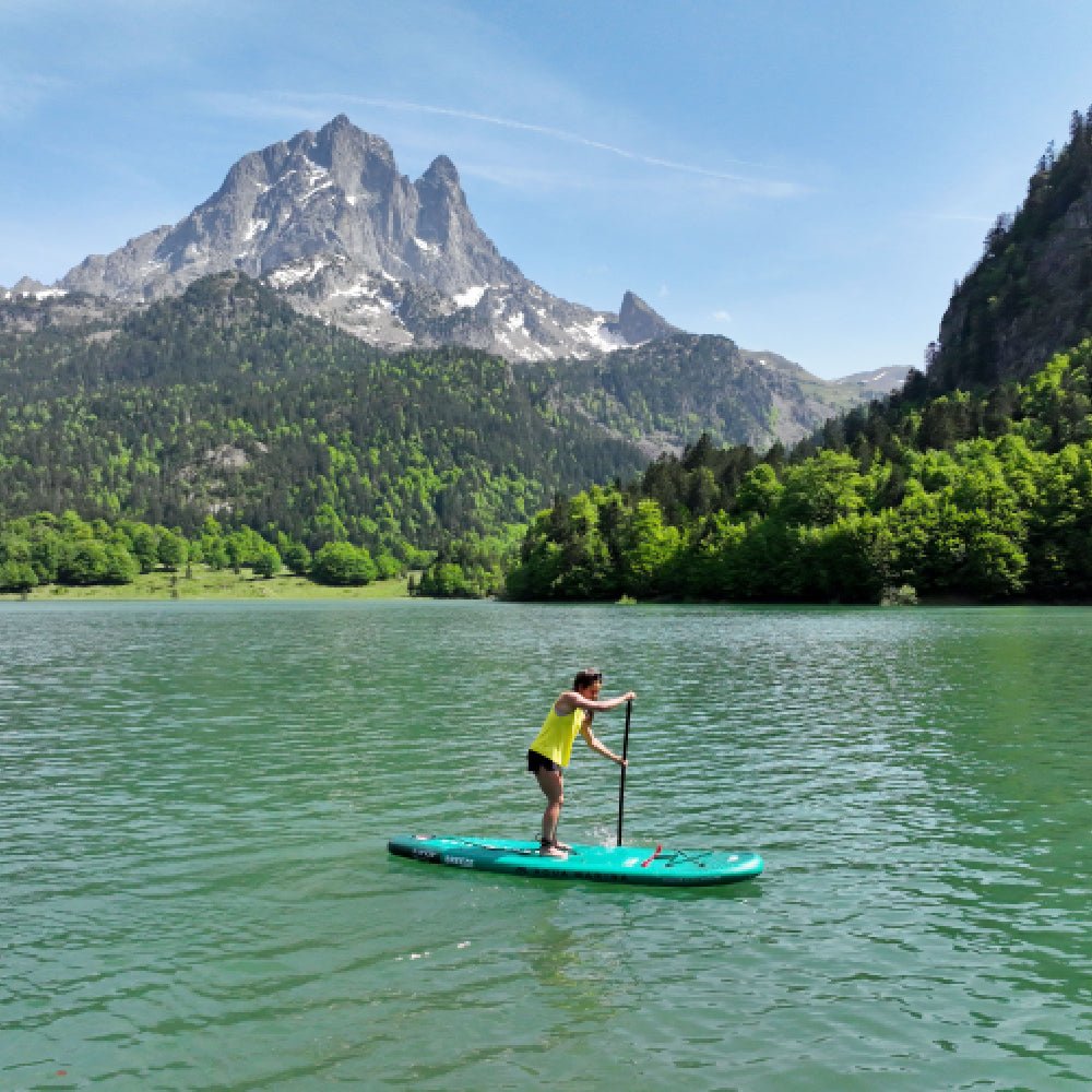 AQUA MARINA BREEZE BT-23BRP Green Compact Inflatable SUP With Drop Stitch Light Technology, 9FT (SAK68745) - SAKSBY.com - Stand Up Paddle Boards - SAKSBY.com