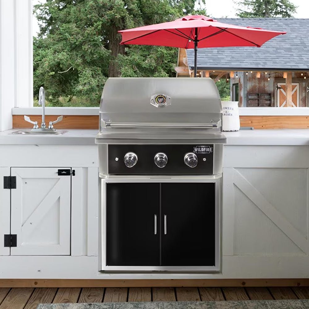 WILDFIRE OUTDOOR LIVING Ranch Pro 304 Stainless Steel Propane Gas Grill, 30" (WF-PRO30G-RH-LP) Demonstration View
