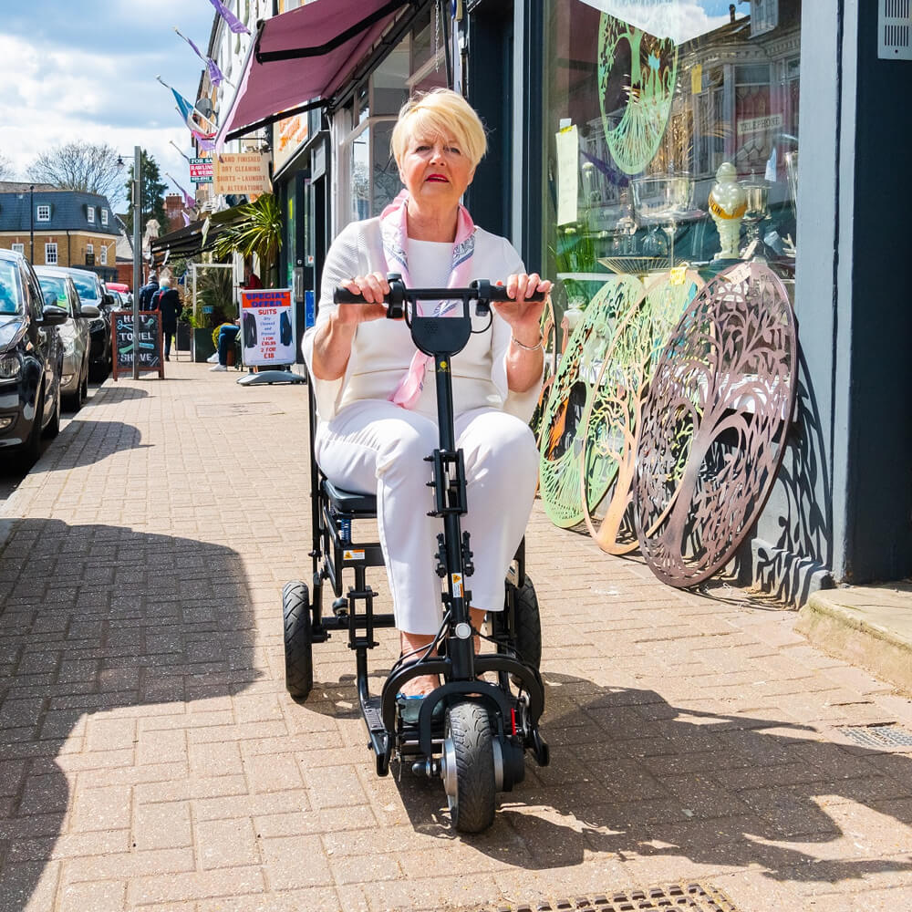 EFOLDI Lite 10AH/180W Ultra Lightweight Compact Airline-Approved Folding Mobility Scooter, 264LBS (SAK92631)