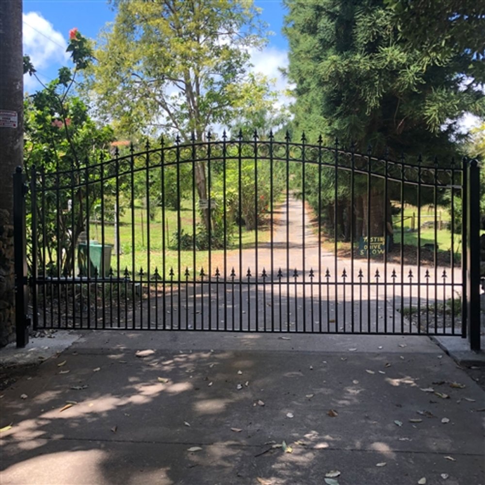 ALEKO Prague Style Steel Single Swing Driveway Gate (SAK96420)-SAKSBY