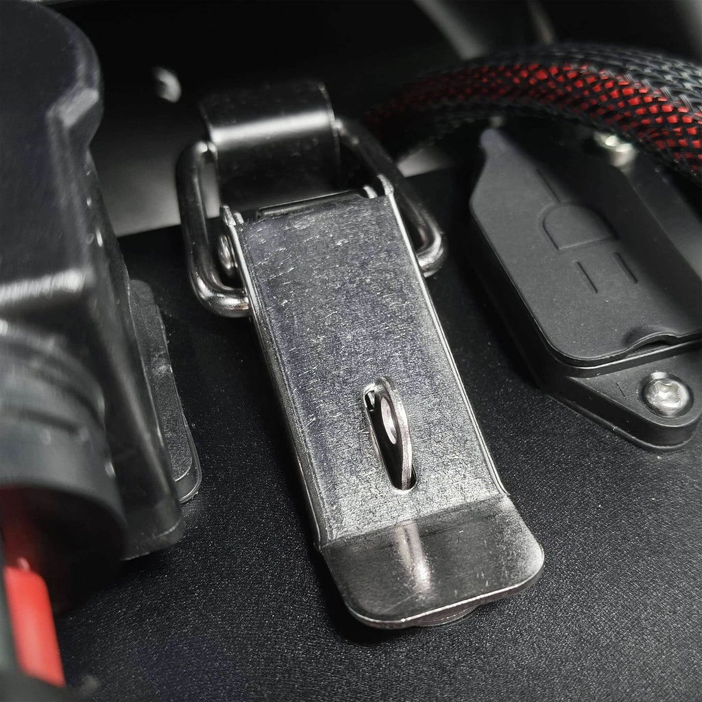 Coswheel R19 72V/40AH 6000W High-Performance Electric Dirt Bike (SAK53917) - Saksby Wholesale - Battery Latch