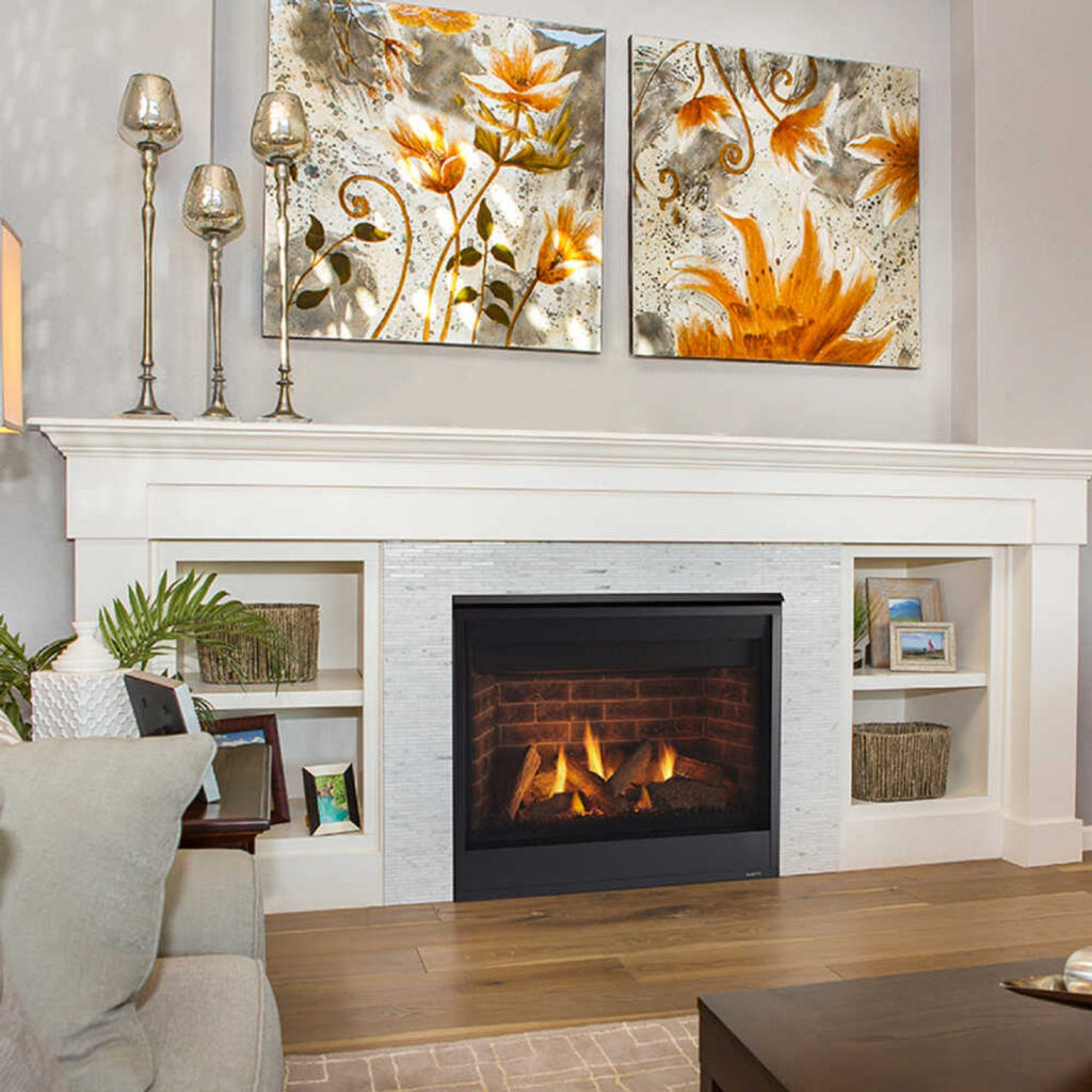 MAJESTIC QUARTZ 32" Direct Vent Natural Gas Fireplace [QUARTZ32IFTN] SAKSBY - Living Room View