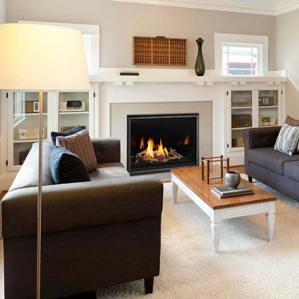 Majestic Meridian 36" Direct Vent Fireplace [MER36N/L] SAKSBY - Living Room View