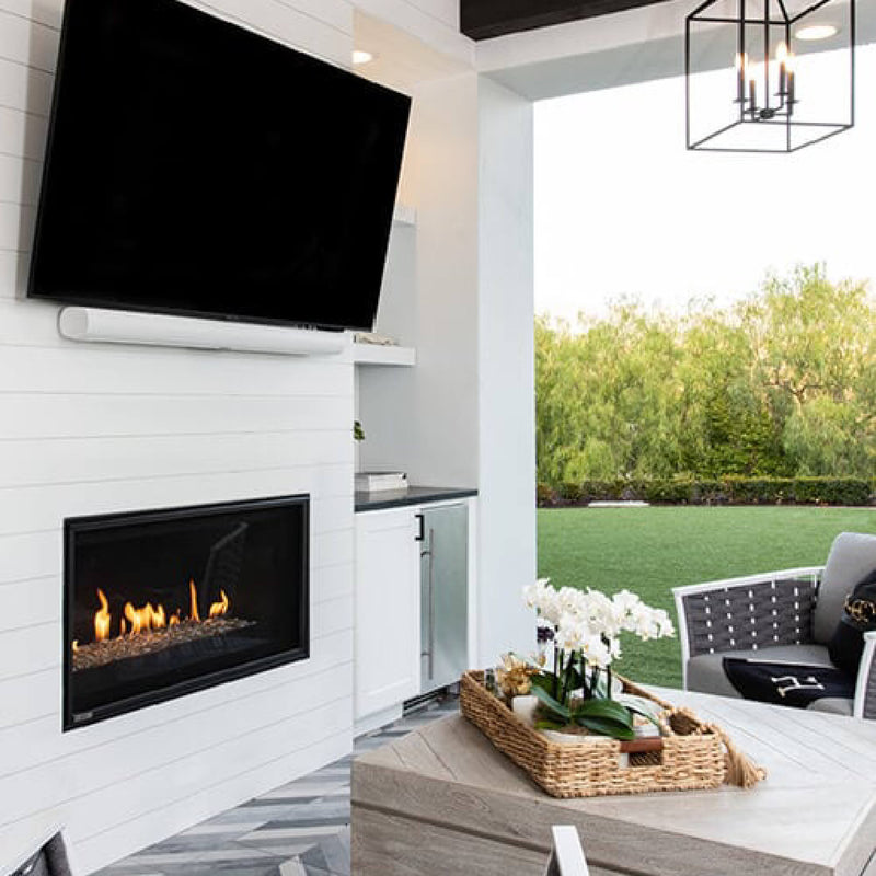 Montigo Phenom P42DF Full Load Direct Vent Gas Fireplace [P42DFNI-2] (SAK69231) SAKSBY - LifestyleView