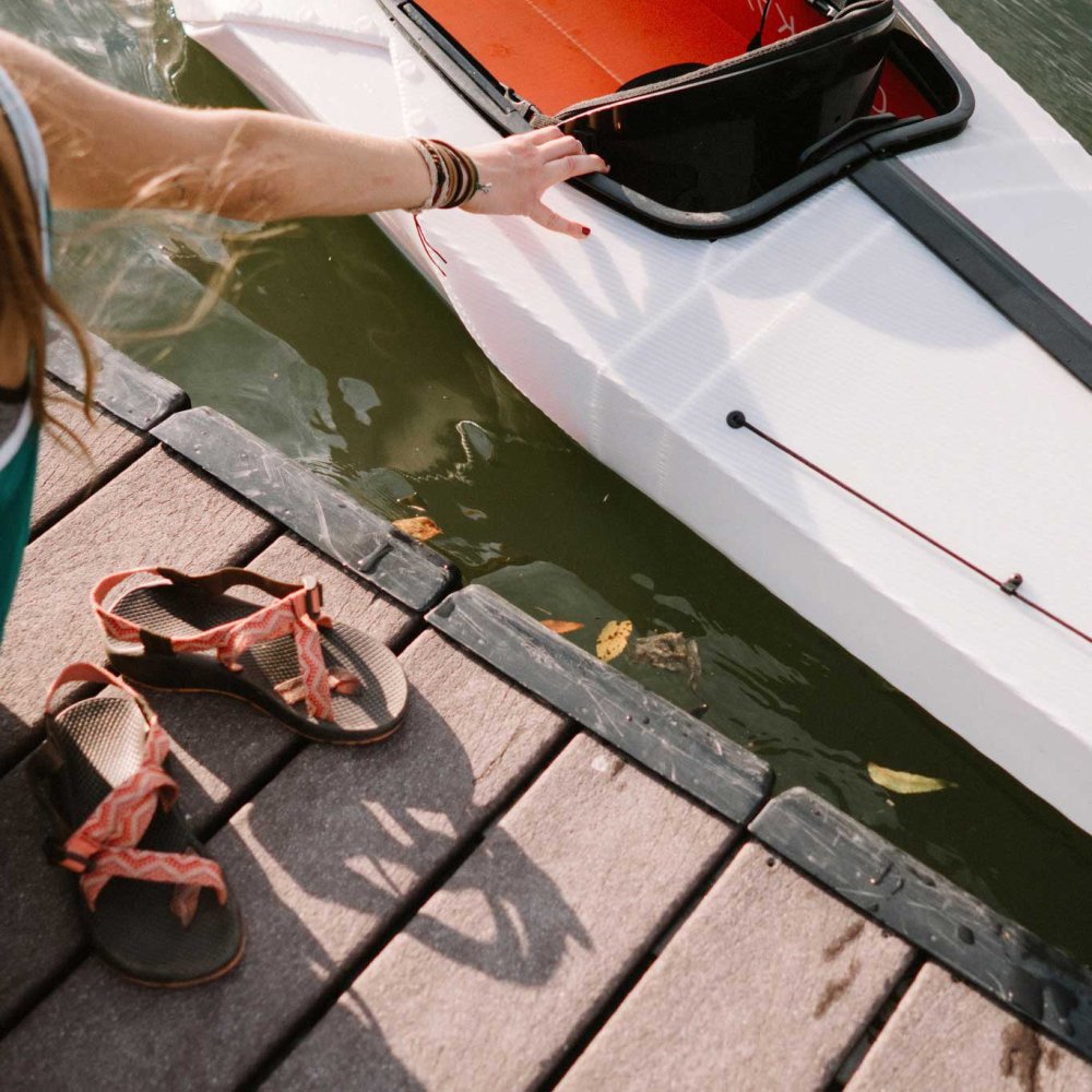 Bay ST - SAKSBY.com - Kayak - SAKSBY.com