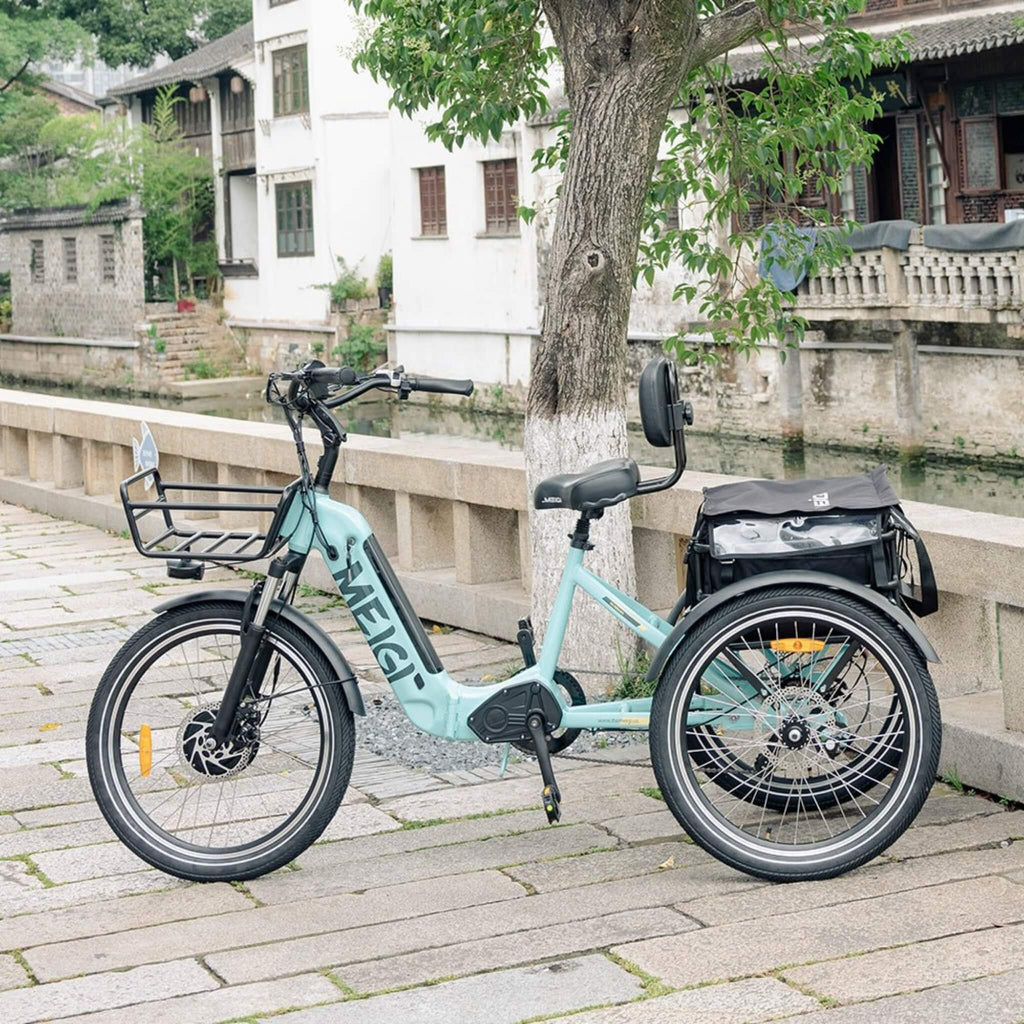 DWMEIGI MG2301 SILVERADO 24" 48V/13AH 500W Folding Electric Tricycle, 330LBS (96815362) - SAKSBY.com -Demonstration View