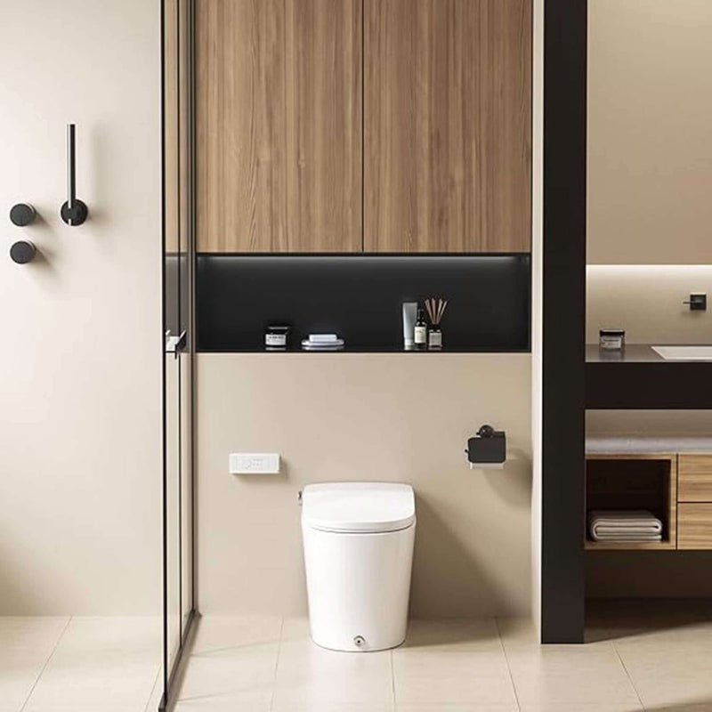 HRW Heavy Duty High-Power Flush Smart Toilet With Built-In Bidet And Elongated Heated Seat (SAK13684) SAKSBY - Bathroom View